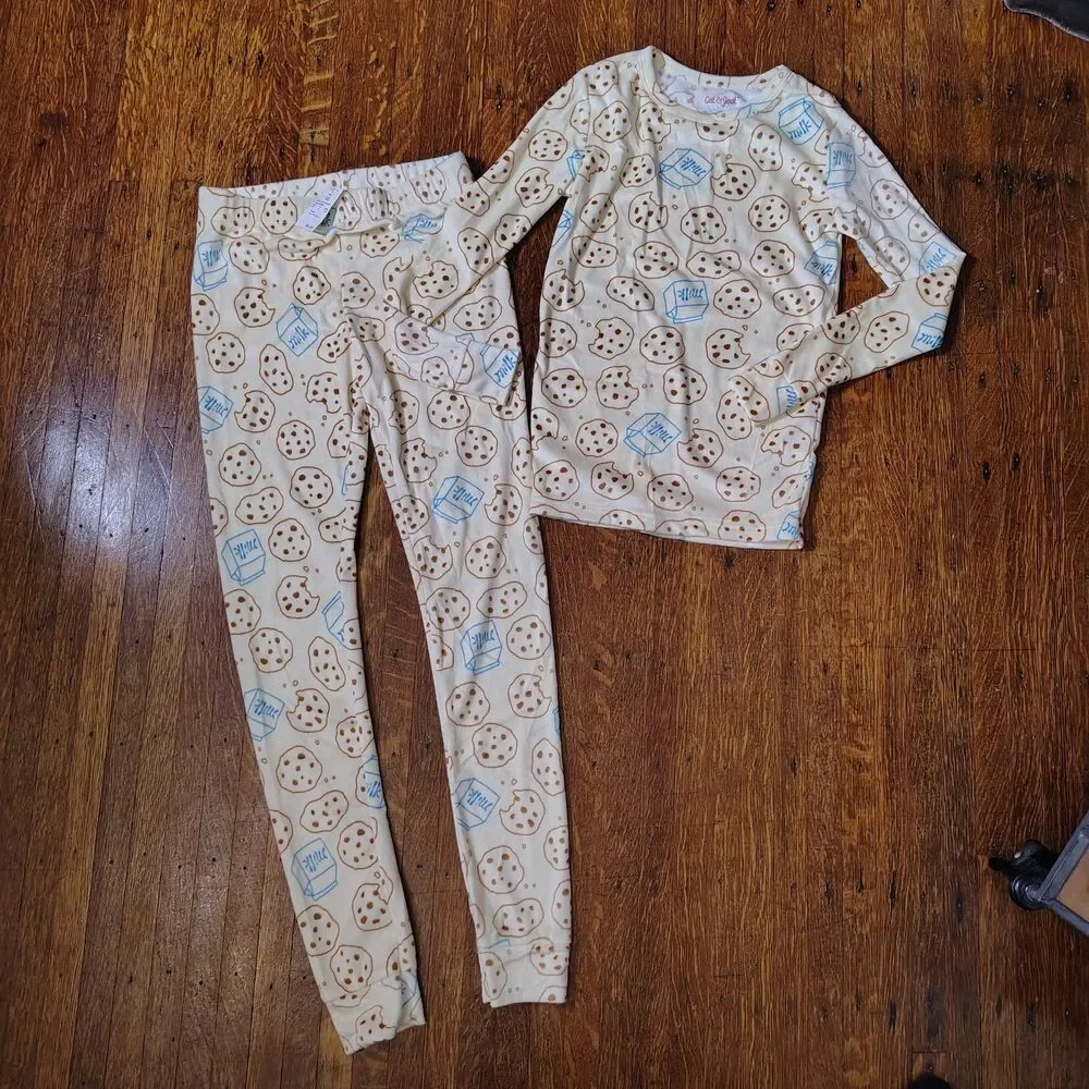 Cat & Jack Soft Fuzzy Milk & Cookies 2pc PJ Set Boys Sz 12/T229